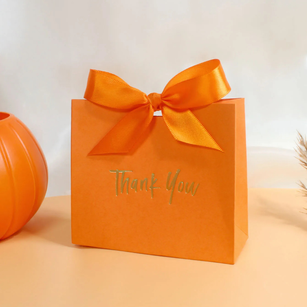 E-shop 5-teilige elegante orangefarbene Geschenktüten mit Satinbändern, Mini-"Danke"-Boxen für Süßigkeiten, , kleine Geschenke – für Thanksgiving,