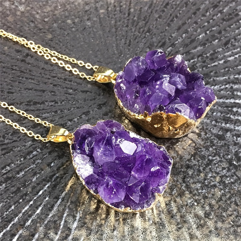 

Luxurious Amethyst Crystal Pendant Necklace - Elegant & Style, Natural Charm With Golden-tone Base, Ideal For Parties, Banquets & Vacations - Perfect Valentine's Gift