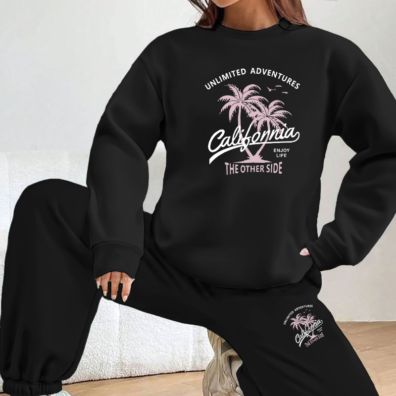 

Women's Casual & Geometric Print Sweatshirt And Joggers Set - Long Sleeve, Round Neck, Polyester , Fall/winter
