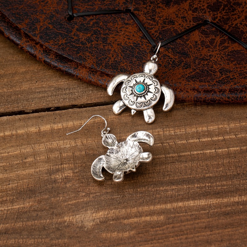 TEMU A Pair Of Vintage-style, Distressed Pattern Turquoise Creative And Unique Turtle Earrings, Embodying A Western Cowboy Bohemian Fashion For Women