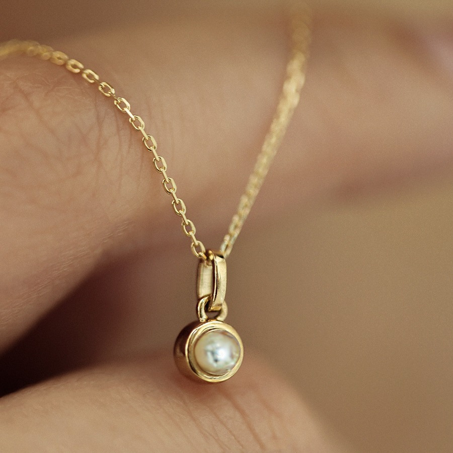 Image of 1pc Women's Fashion Pendant Necklace, Vintage Elegant Simulated Pendant Necklace, Simple And Beautiful Necklace Accessory For Daily Wear And Parties