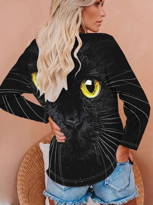 snygg långärmad t-shirt för dam med svart katttryck. denna avslappnade toppen är tillverkad av ventilerande och bekvämt tyg, vilket gör den till en mångsidig baslager. det är en nyhet för vår och höst, kan tvättas i maskin.