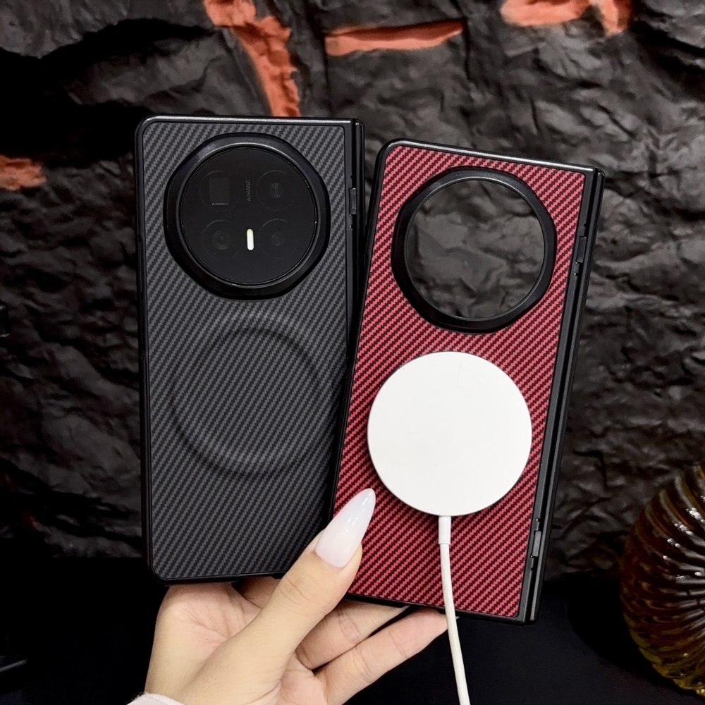 Phone Case: Carbon Fiber Magnetic Folding Case for Honor Magic V3/V5/V6, Full-Coverage Drop-Proof Phone Cover 2 Phone Case: Carbon Fiber Magnetic Folding Case for Honor Magic V3/V5/V6, Full-Coverage Drop-Proof Phone Cover