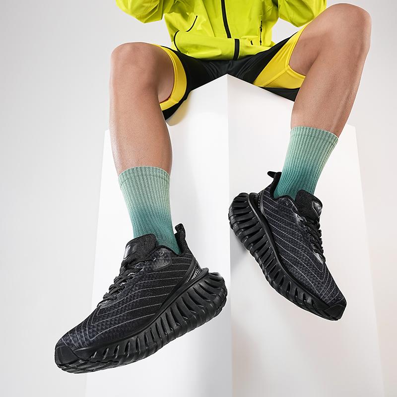 Men'S Casual Sports Footwear Available in White, Black, Blue, And Green, Sizes 36 to 46. These Shoes Are Lightweight, Breathable, And Designed for Comfort During Everyday Use And Outdoor Activities