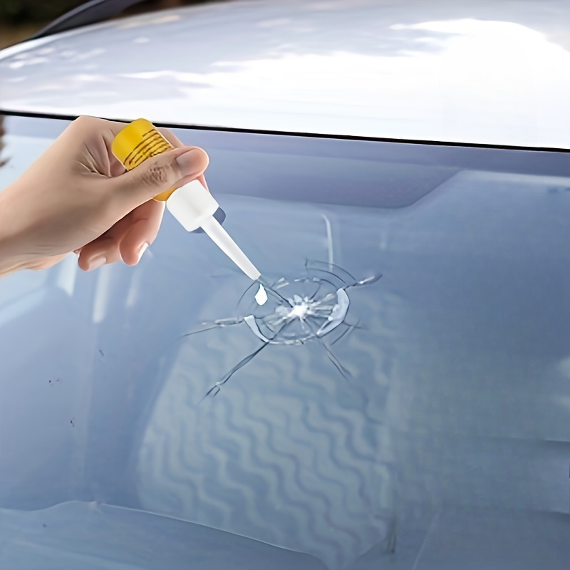 

Automotive Windshield Repair Set, Designed To Eliminate Chips And Star-shaped Using Technology.