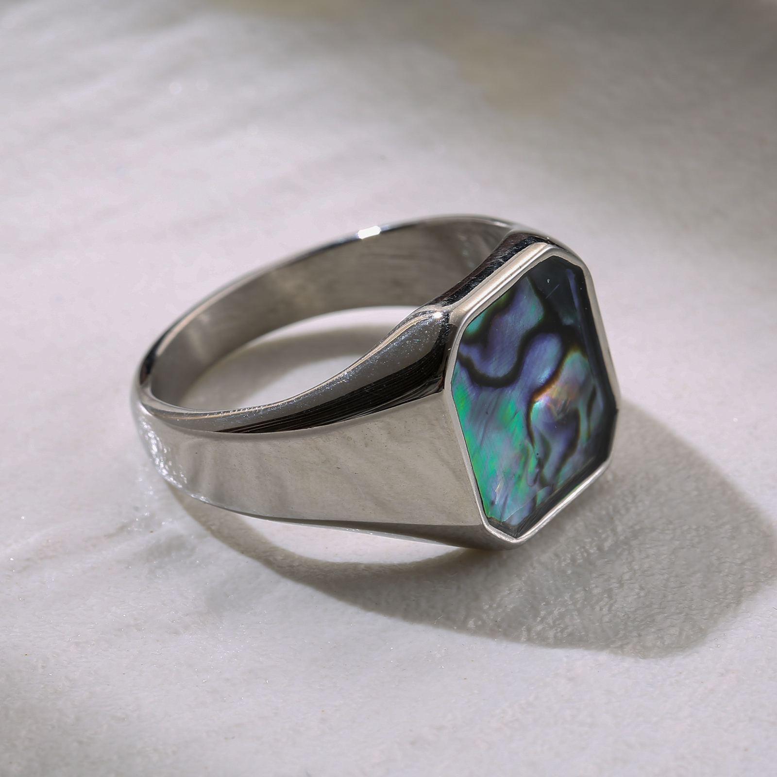 TEMU Square Abalone Shell Signet Ring Men Women Stainless Steel Golden Silvery Iridescent Simulated Shell Unisex Band Ring Fashion Accessory Gift