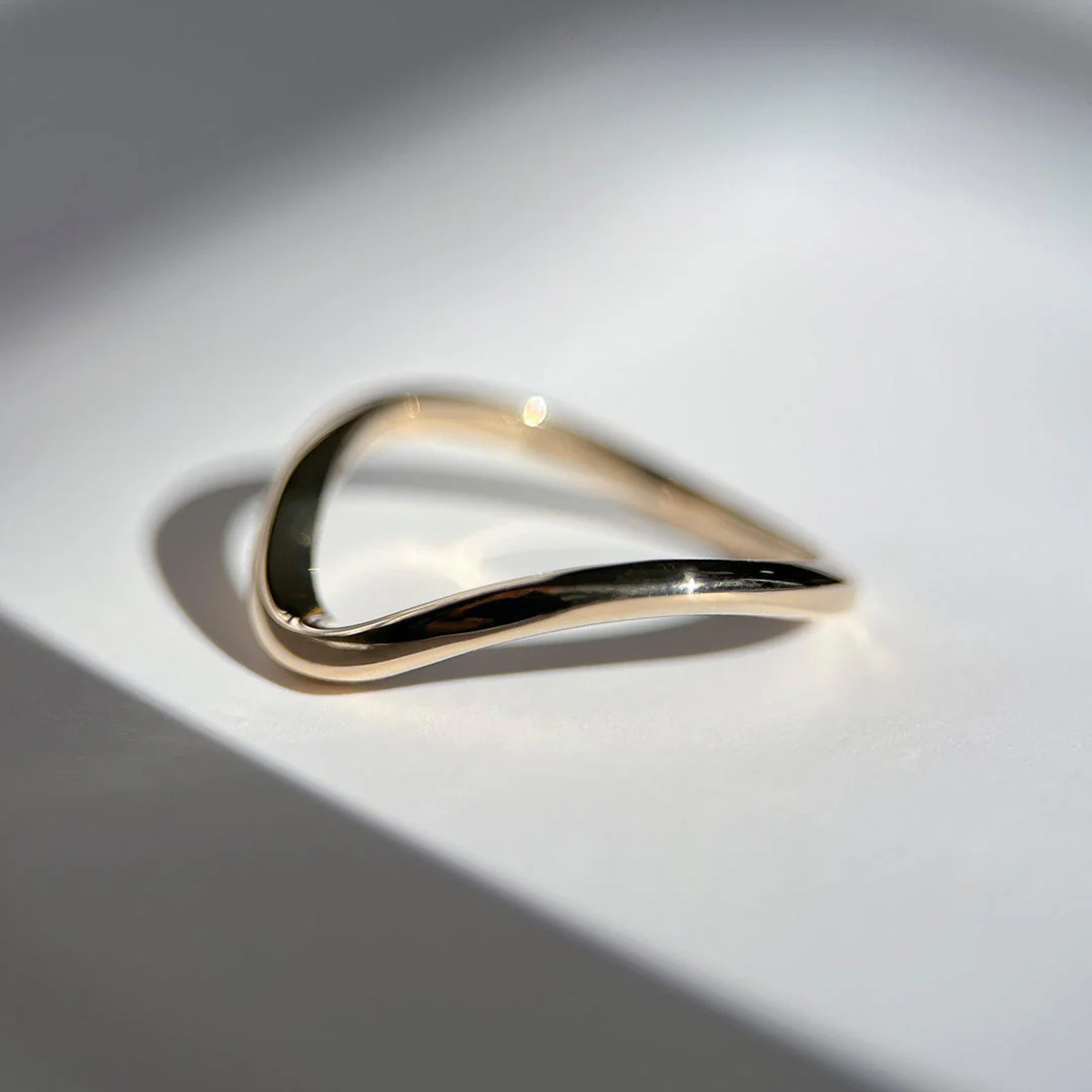 Women's Minimalist V-Shaped Ring, Perfect for Valentine's Day Gift