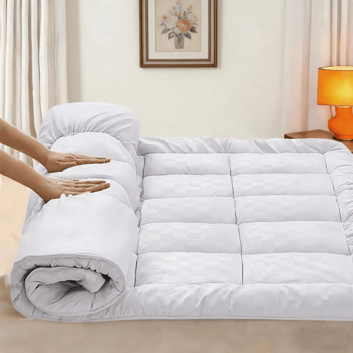 cooling mattress topper with deep pocket suitable for bed frame quilted fitted mattress pad cover machine washable bed stretches up to 21 top layer fits most beds for temperature regulation