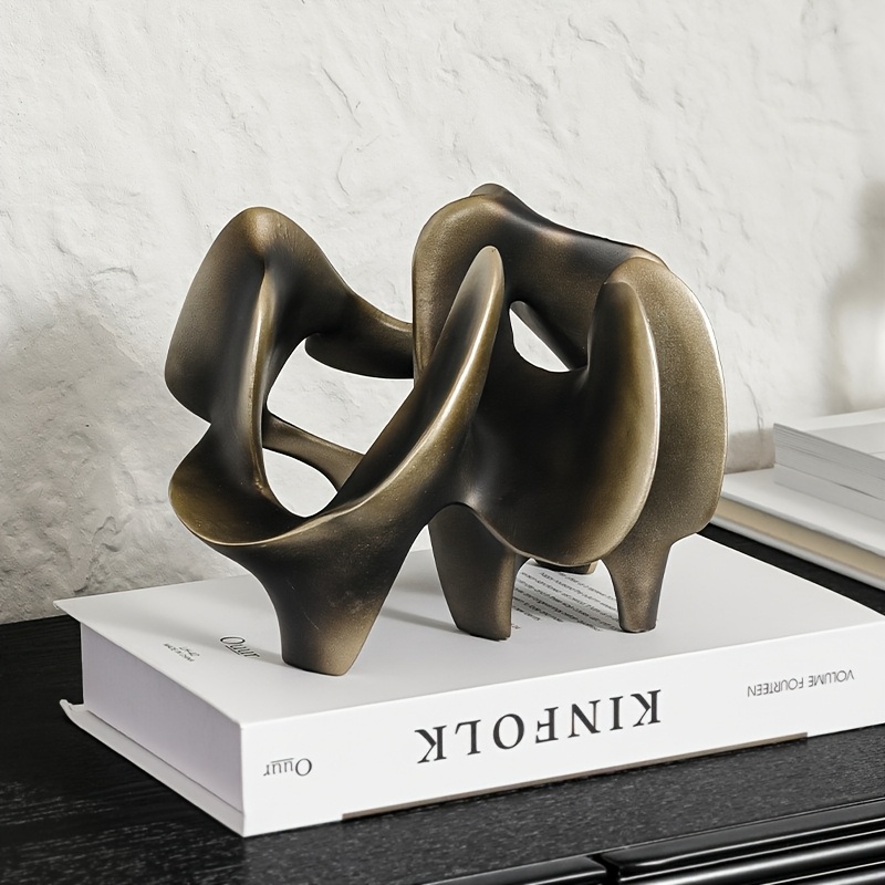 An Abstract Bronze-Colored Resin Wrapped Geometric Statue, Handcrafted for Multifunctional Indoor And Outdoor Decoration, Room Artwork, Minimalist Style Accent, Fine Craftsmanship, Suitable for Living Rooms, Offices