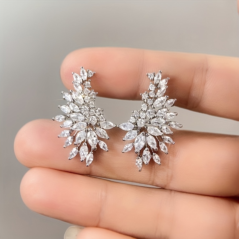E-shop 1 Paar Damenmode Ohrstecker Einzelne Voll Pave Synthetische Zirkonia Blatt Ohrstecker Braut Hochzeit Party High-End Schmuck Geschenk für beste
