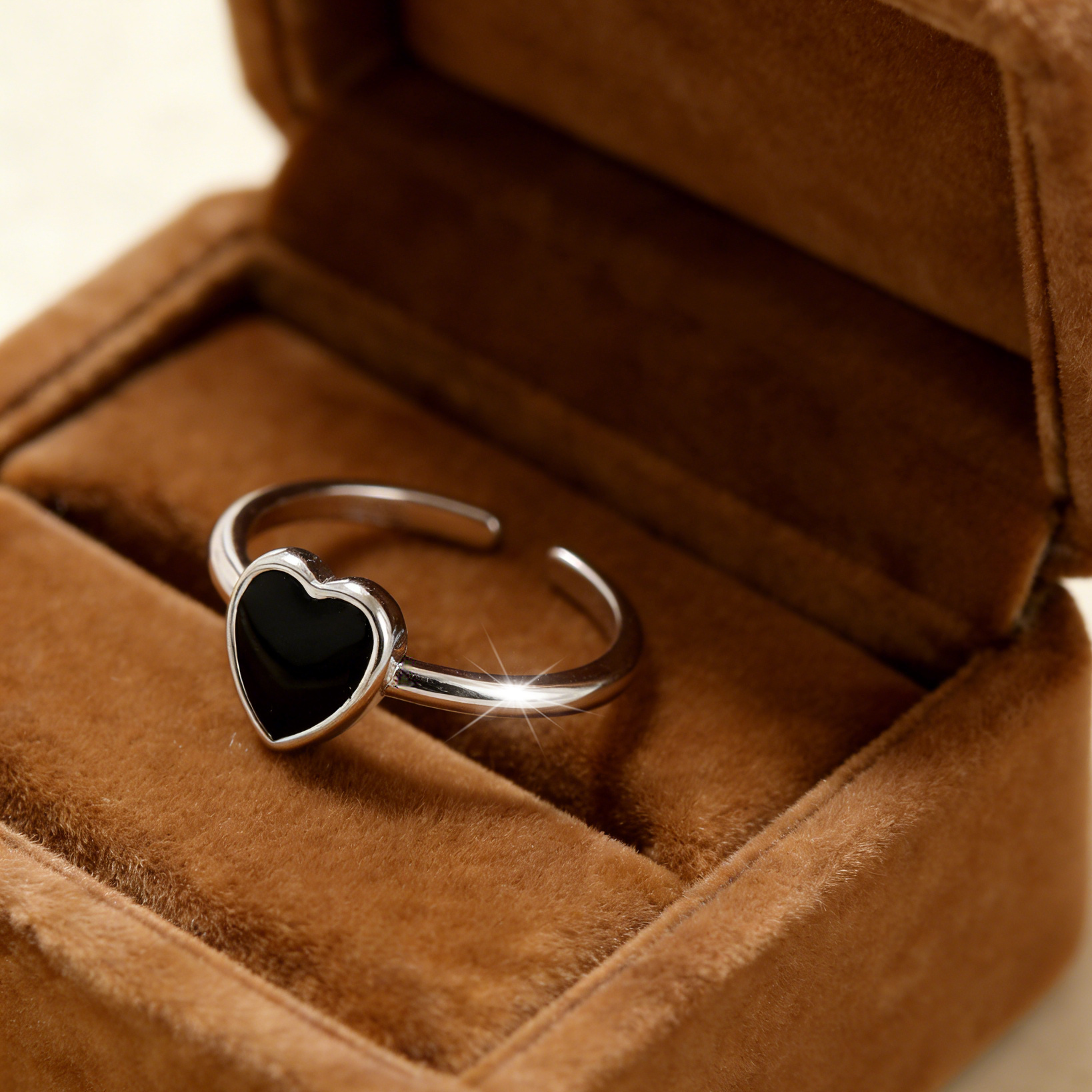 TEMU 1pc Love Heart Ring Fashionable Minimalist Spring Summer Exquisite Jewelry Additions Wearable Wedding 2026 New Teenager's Valentine's Day 's Day