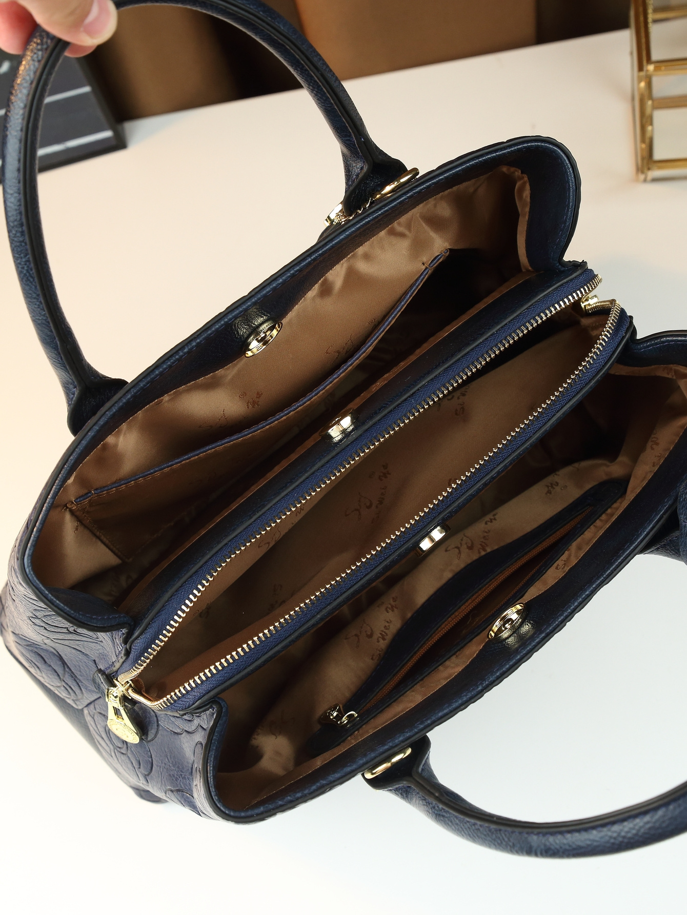 Thought Yaa Handbag close up of Blue texture