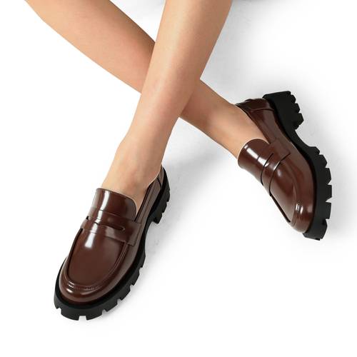 womens loafers lug sole slip on platform chunky penny loafers for women dressy and work business casual shoes for women comfortable and versatile womens shoes