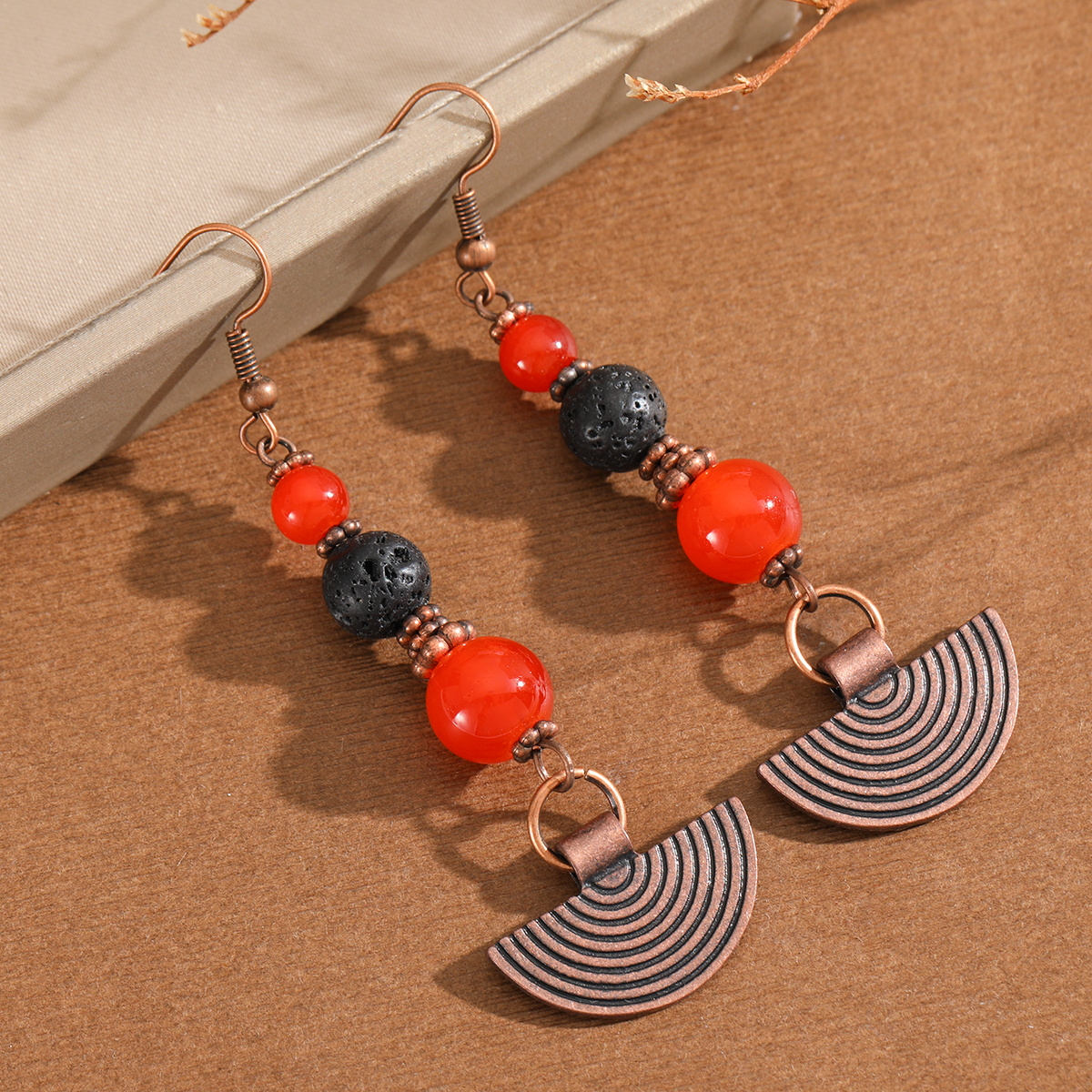 TEMU Retro Ethnic Style Bead Chain With Fan-shaped Circle Relief Pendant Earrings For Vacation Casual Daily Matching Jewelry
