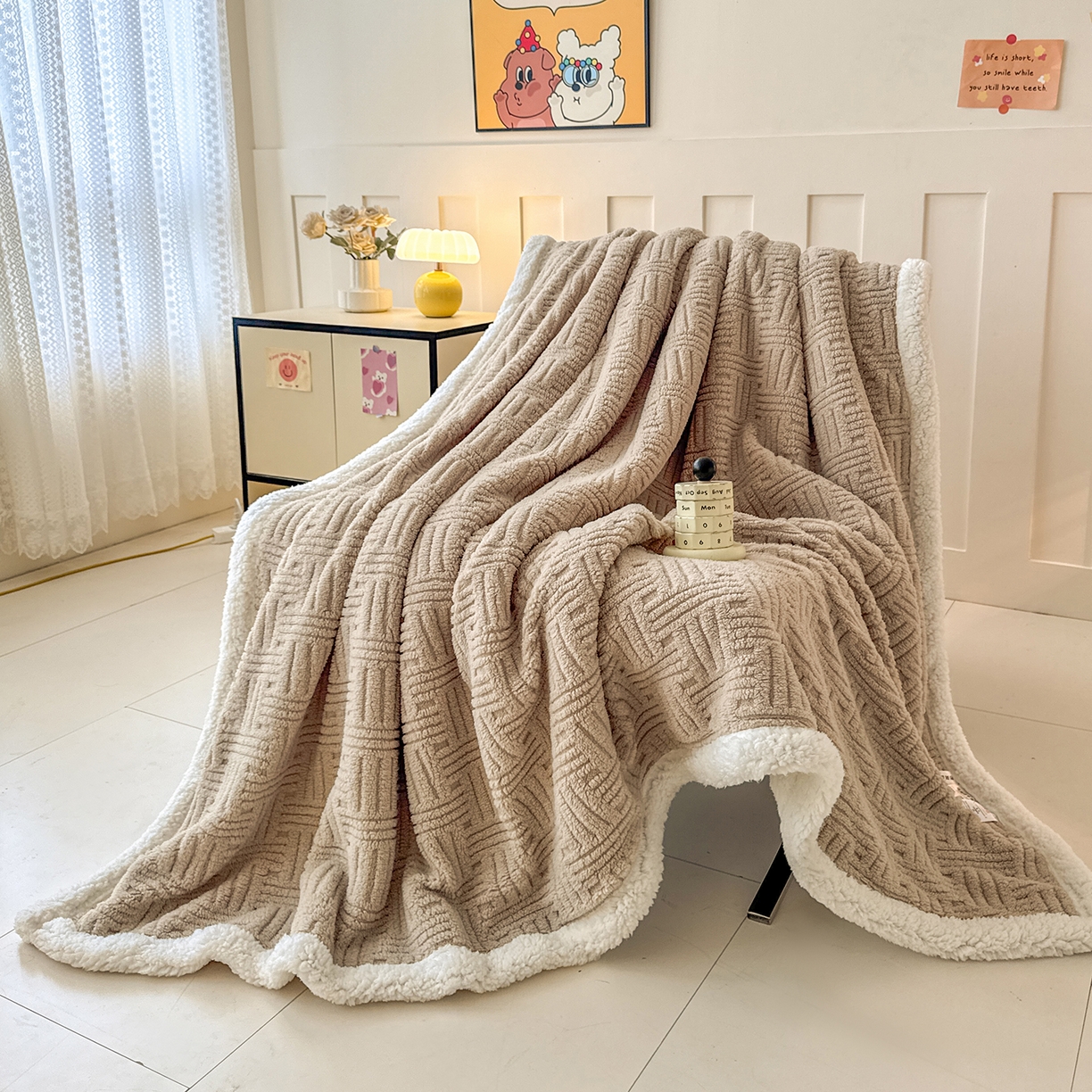 Image of Comforter, Full Size Bed Comforter Blanket, Lightweight With No Heavy Feeling, Suitable For , Neutral Versatile Color, Home Couch Throw Blanket Office Nap, Multi-functional Plush, Machine Washable