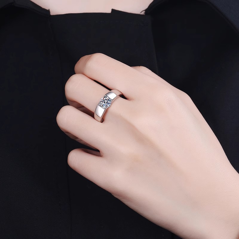 TEMU Bague 925 argent 0,5 carat en moissanite polie à , un cadeau tendance d'automne et d'hiver pour hommes et femmes, une bague de couple, pour les