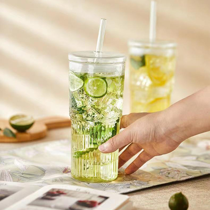 wohnzimmertisch mit glasplatte rund Eternia Kleine Vasen - Große