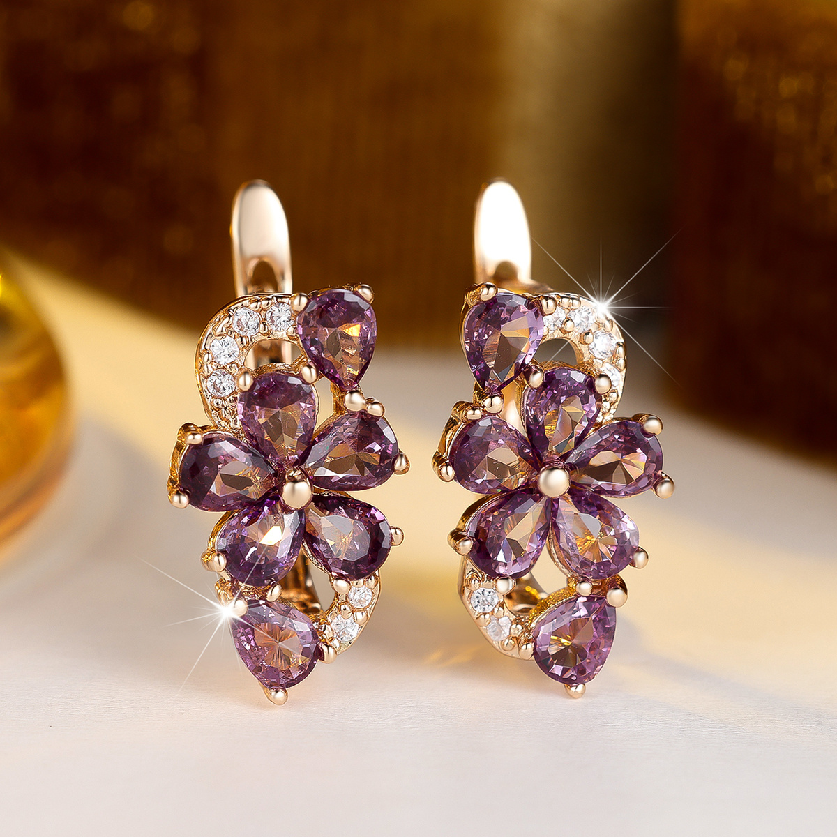 TEMU 1 par de aretes de flor de pétalo con piedra de de color dorado, aretes de circonita cúbica sintética, joyería para boda y San Valentín