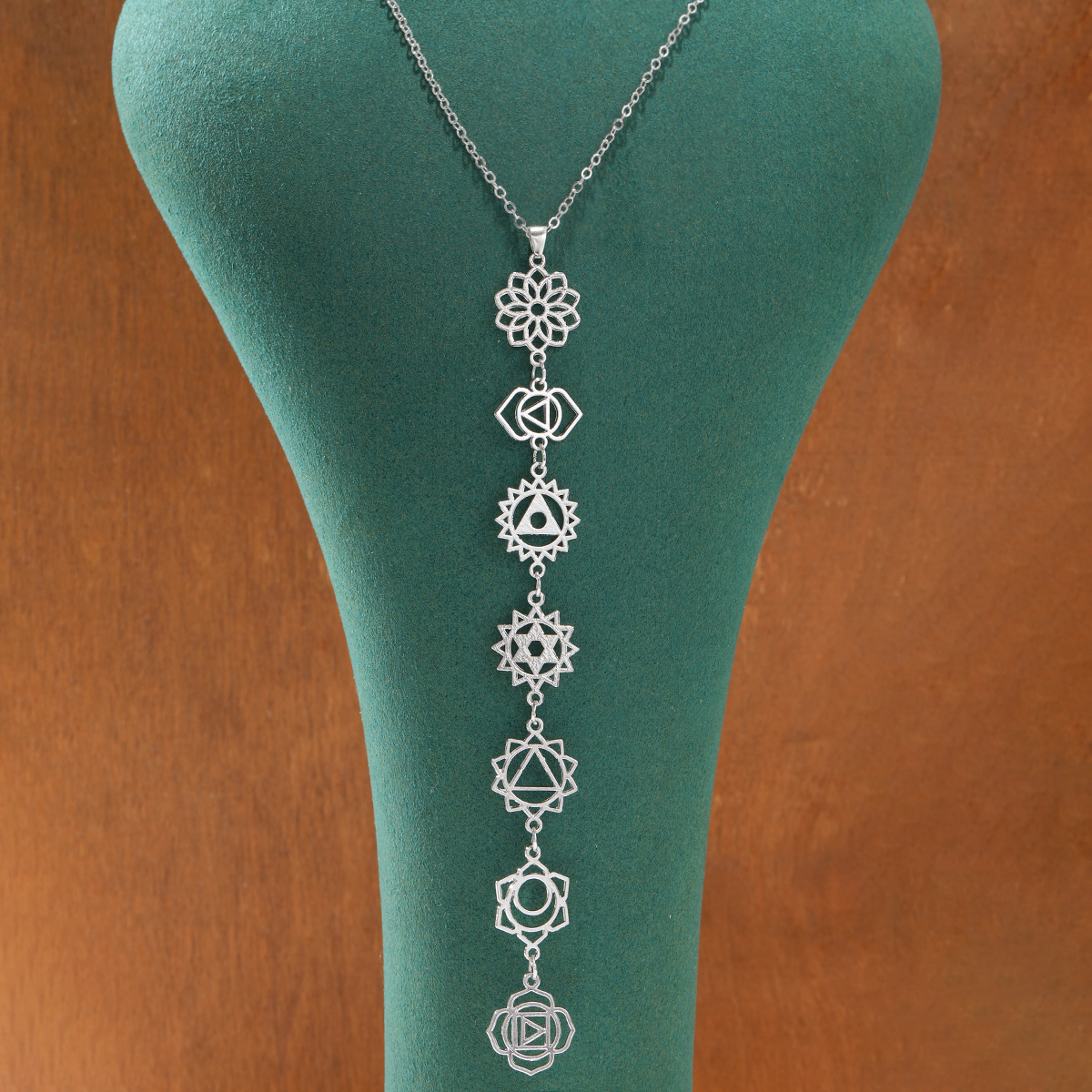 Bohemian Hollow Flower Geometric Design Long Pendant Necklace For Women, Vintage Everyday Wear, Perfect For Holiday Gatherings, Stylish Women's Jewelry