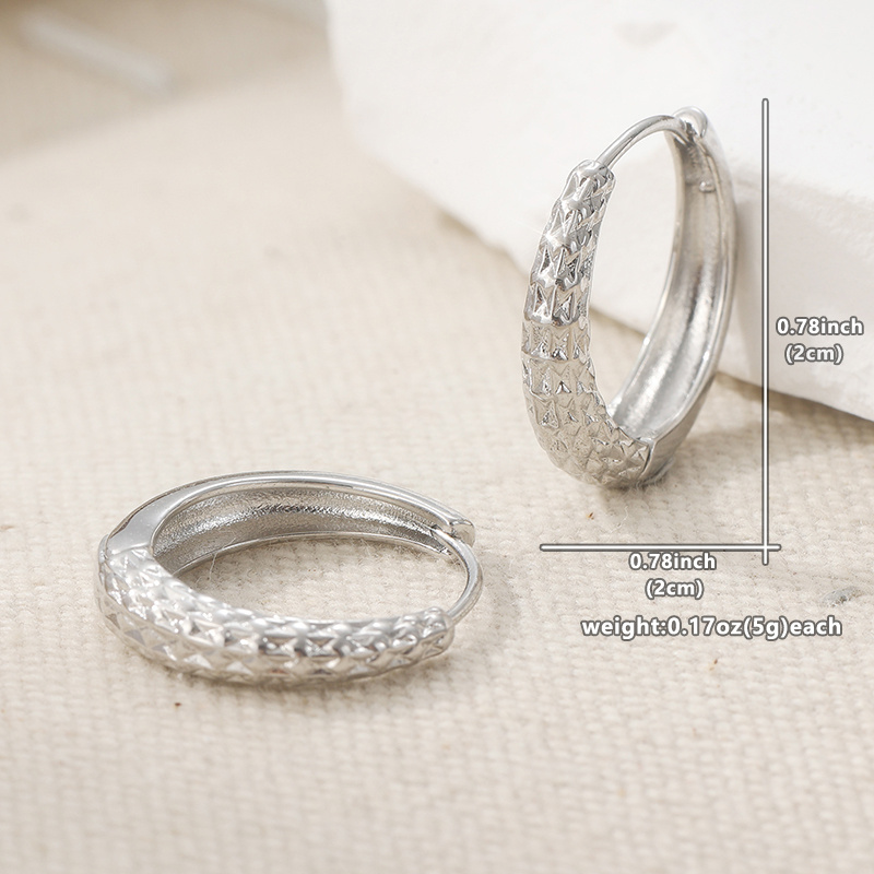 Women's Bright Silvery Rhombus Engraved Surface Hoop Earrings
