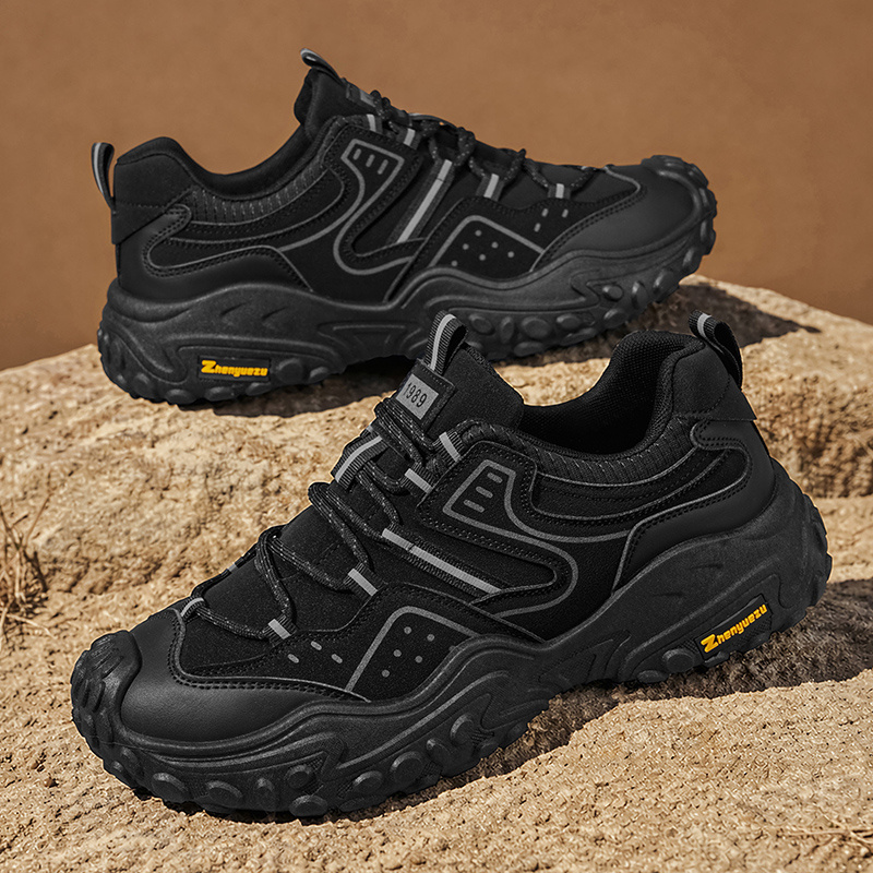 Men's Comfortable Thick-Soled Casual Athletic Shoes