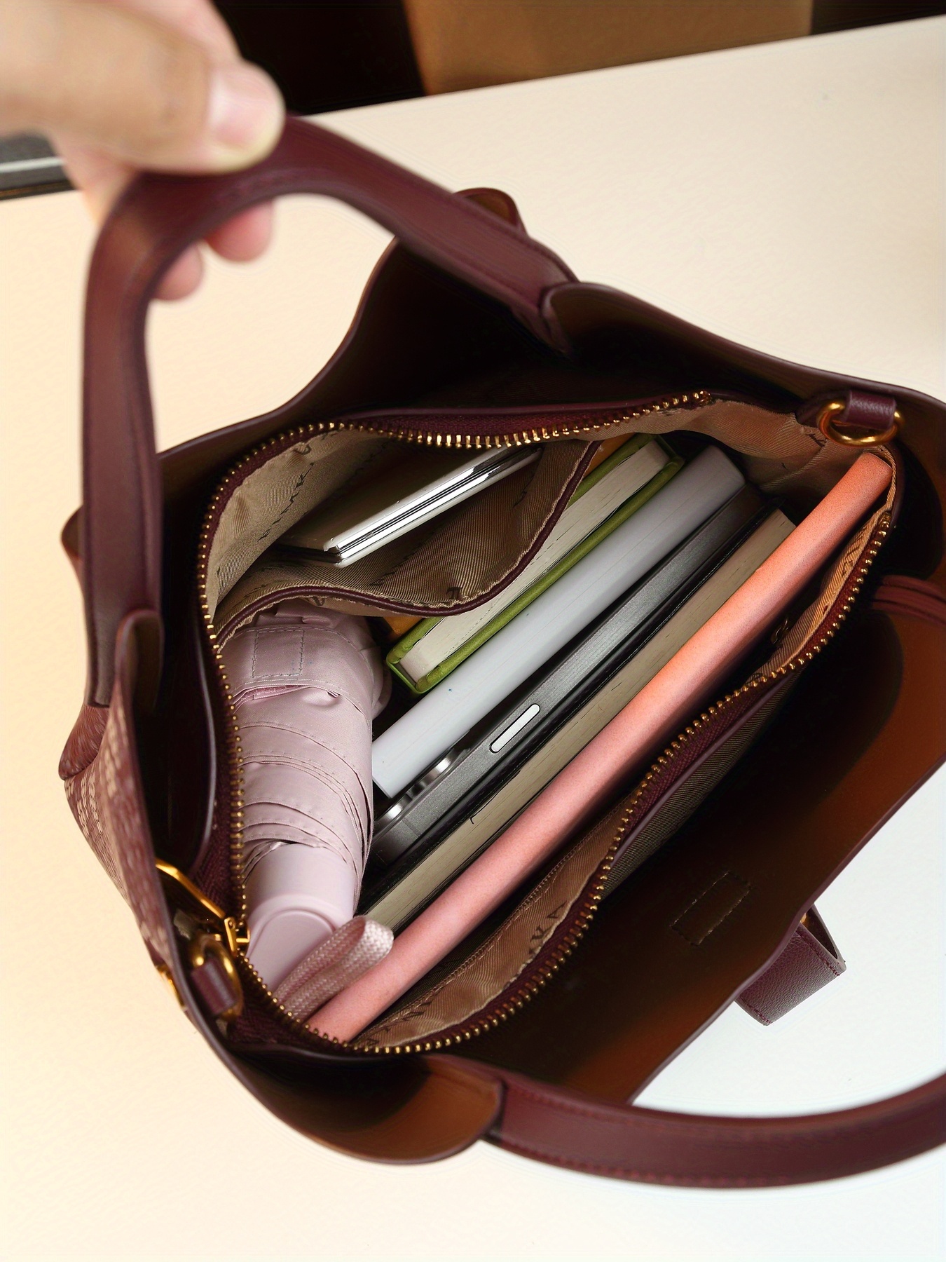 Coffee Gradient Snake Print Bucket Bag styled 6