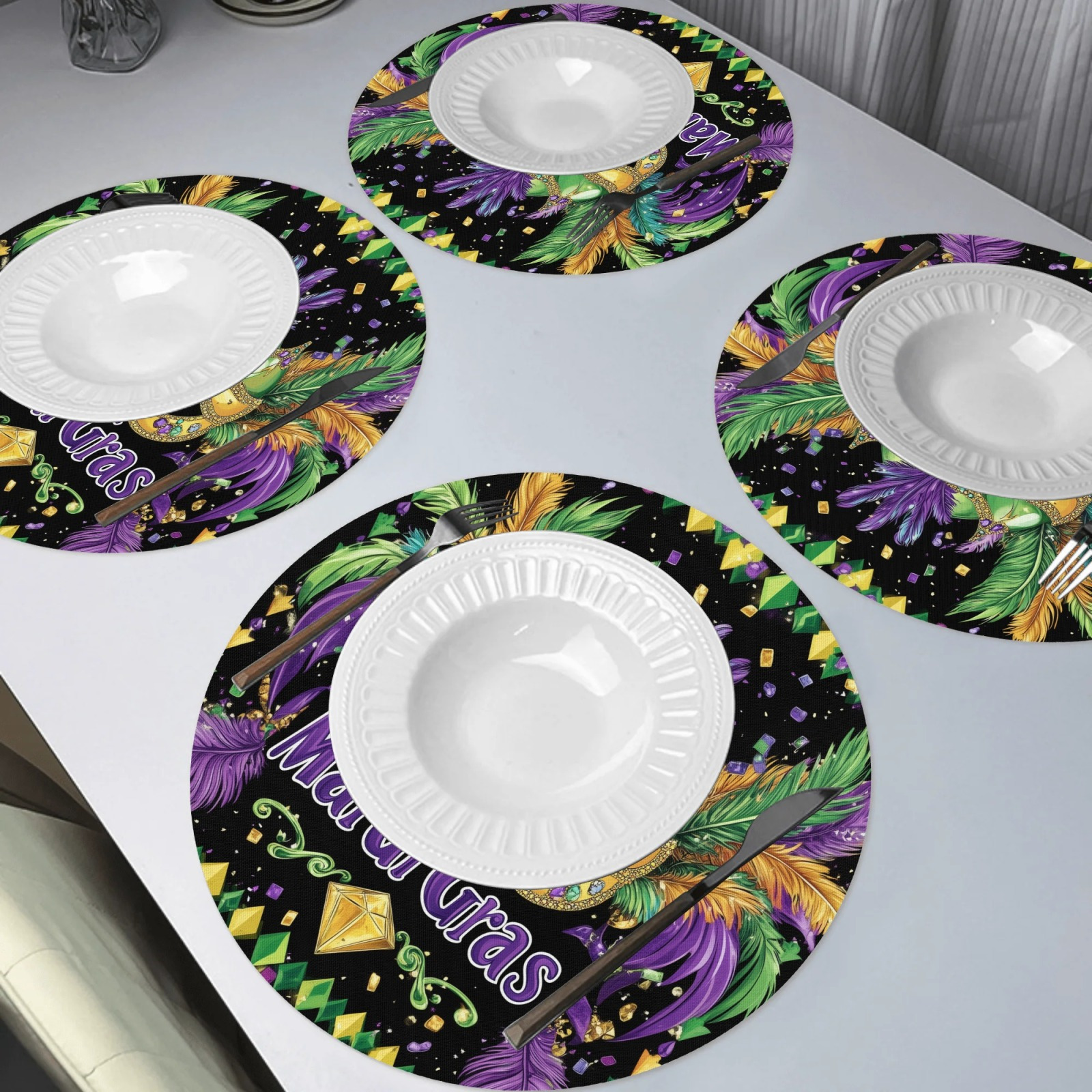 

4pcs Mardi Gras Round Placemats, Woven Polyester, Non-slip, Heat Resistant, Hand Washable, With Carnival , For Kitchen, Banquet, And Party Dining Table Mats