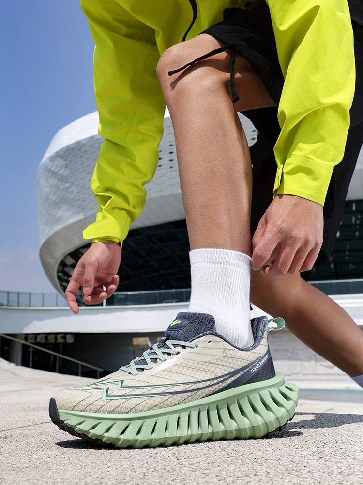 Sneakers, Men's Outdoor Trail Running Shoes, Breathable, Shock-Absorbing, Lightweight, Soft-Soled Men's Shoes, Training Mesh Breathable Casual Trendy Women's Shoes, Student Campus Commuting Lace-Up Shoes