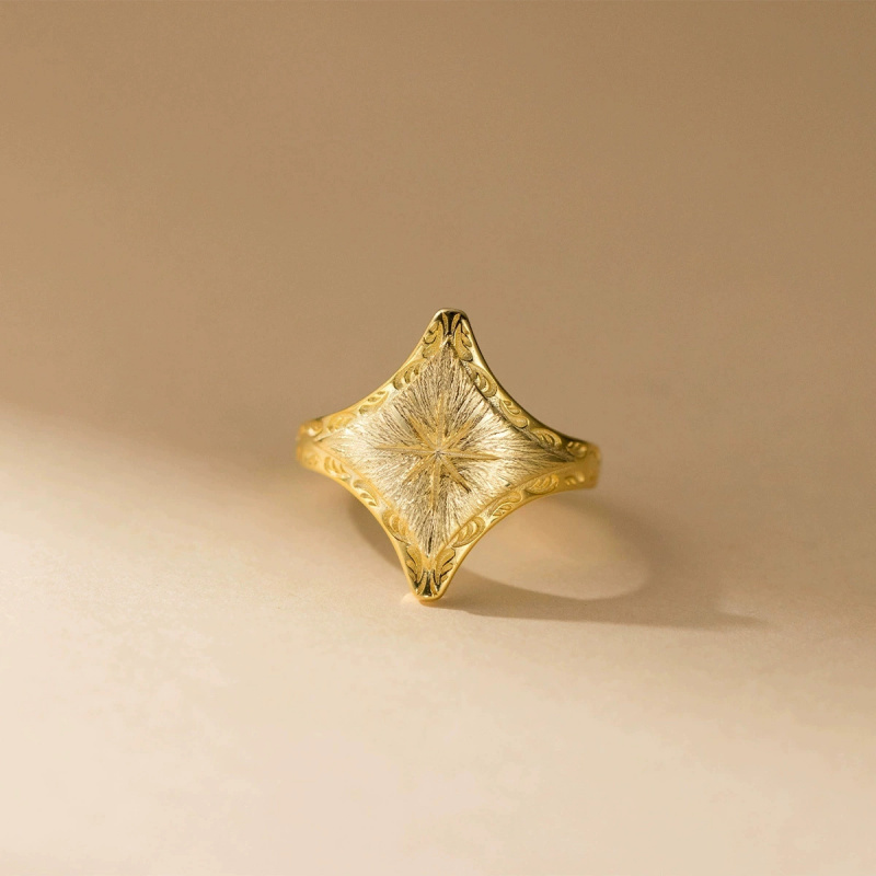 Elegant Vintage Copper Diamond-Shaped Ring for All Seasons