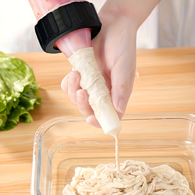 4 piezas de rellenador manual de salchichas, material plástico resistente, incluye 3 boquillas, ideal para hacer salchichas caseras, fiestas navideñas y uso en cocina, diseño fácil de limpiar, apto para todas las estaciones