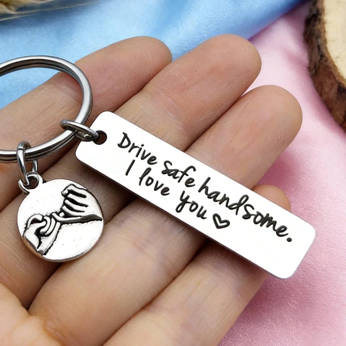 TEMU 1pc Stainless Steel Keychain, Rectangle Bar With Charm, Engraved "drive Safe . I Love You" Quote With Heart Detail, Gift For Husband Boyfriend