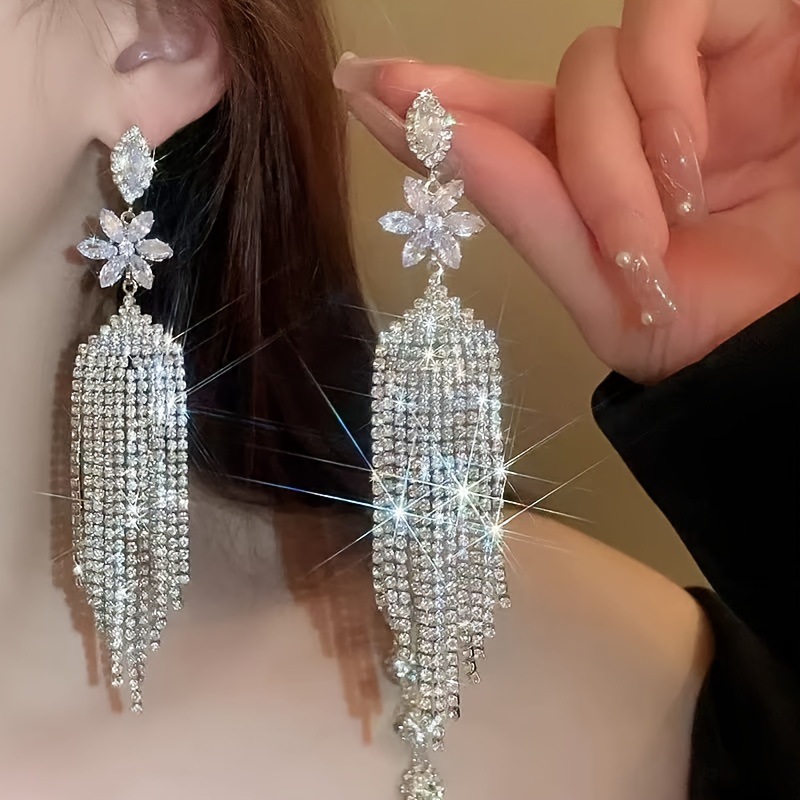 TEMU A Pair Of Stylish And Elegant Earrings With A Universal , Suitable For Weddings, Daily Wear, And Festivals - A Perfect And Innovative Earring