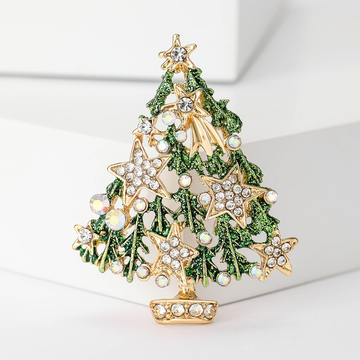 Image of Elegant Christmas Tree Rhinestone Brooch, Vintage Unique Plant Emblem, Inlaid With Sparkling Rhinestone Details, Women's Fashionable , Clothing Accessories, Suitable For Wedding And Holiday Occasions
