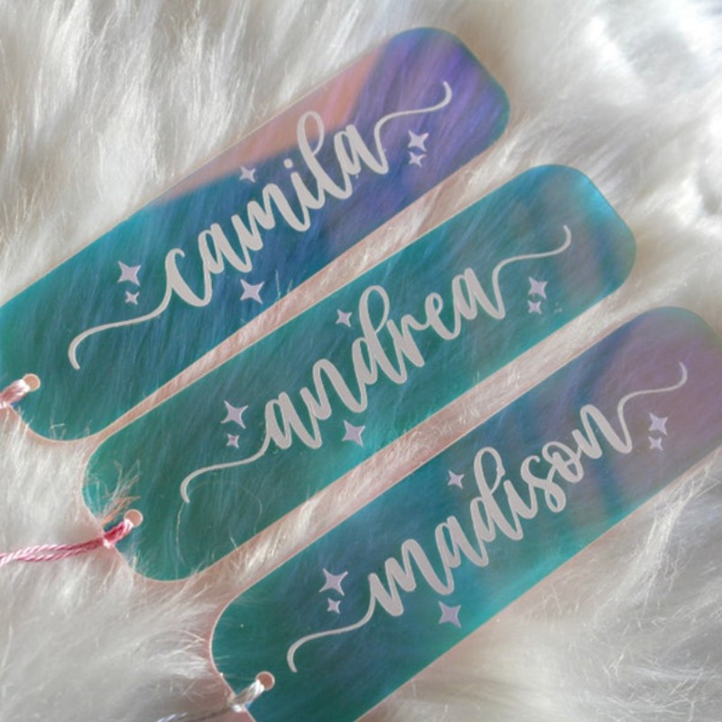 

Personnalisé avec Pompon - en Acrylique Personnalisé pour Femmes, Design Transparent Coloré, Idéal! pour Cadeaux d'Anniversaire, Halloween et Noël, pour , Dames, Aléatoire
