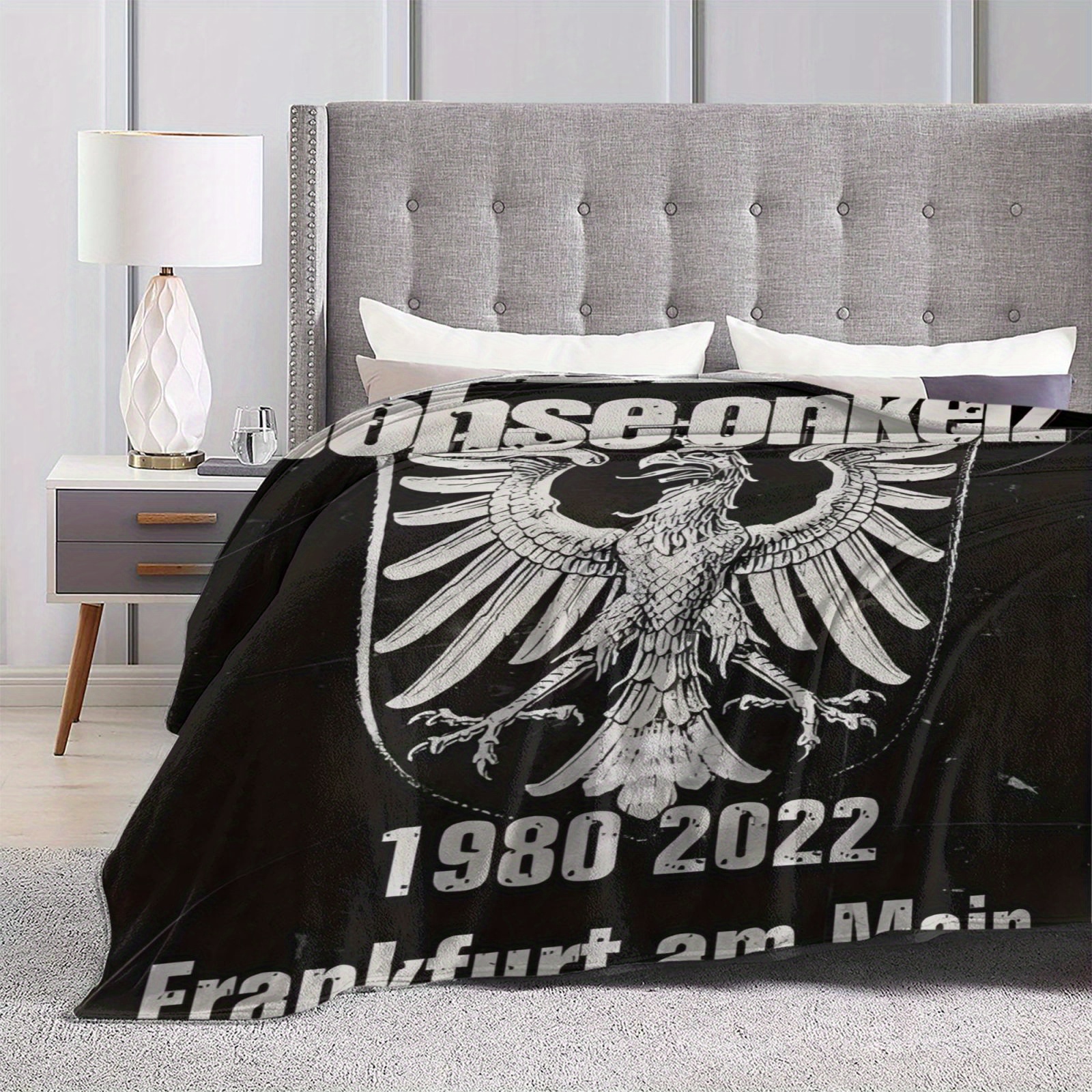 

Onkelz Band Poster Printed Fleece Blanket - A Soft And Warm Nap Blanket Suitable For Sofas, Offices, Beds, Camping, And Travel, Making It A Gift Blanket For All .