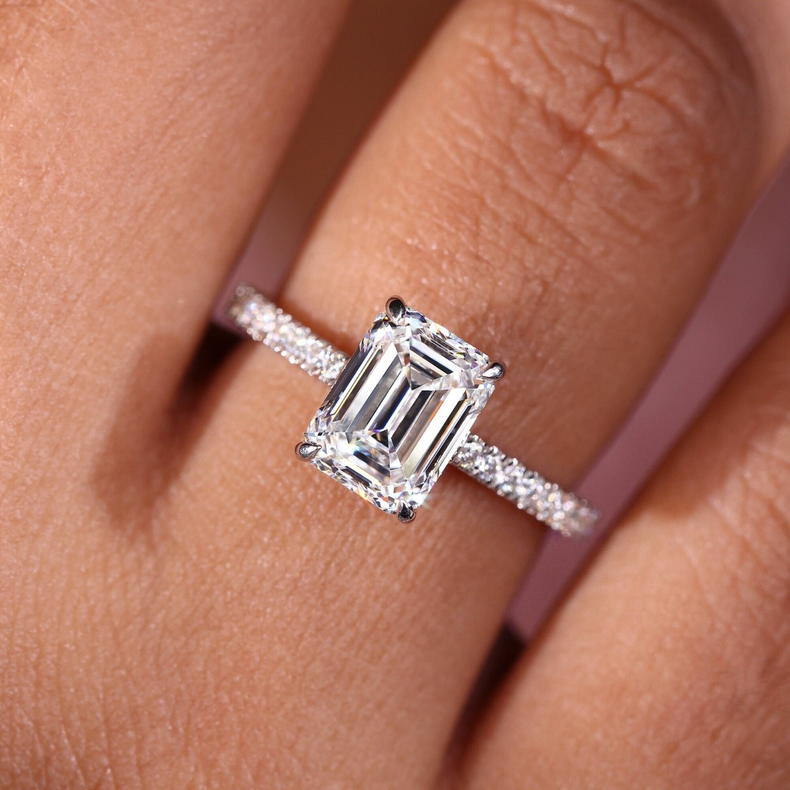 1.7/2/2.2g Emerald Cut Moissanite Direct Inlay Ring in 925 Silver