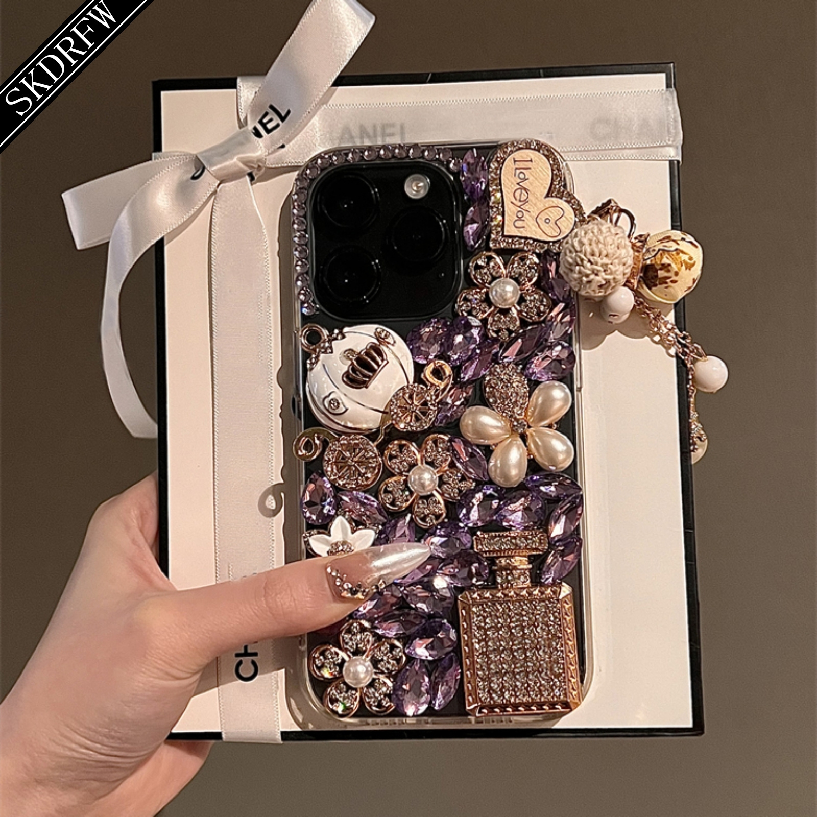 A Luxurious Purple Diamond Perfume Bottle, Pumpkin Carriage, Pearl Flower, And Heart-Shaped Phone Case Suitable for Apple Iphones Including Models 16, 16 Pro, 16 Plus, 16 Pro Max, 15, 15 Pro, 15 Pro Max, 14, 14 Pro, 14 Pro Max, 13, 13 Pro, 13 Pro Max, 12, 12 Pro, 12 Pro Max, And 11. / Handmade with Rhinestones / Unique / Women'S Style / Perfect Gift.