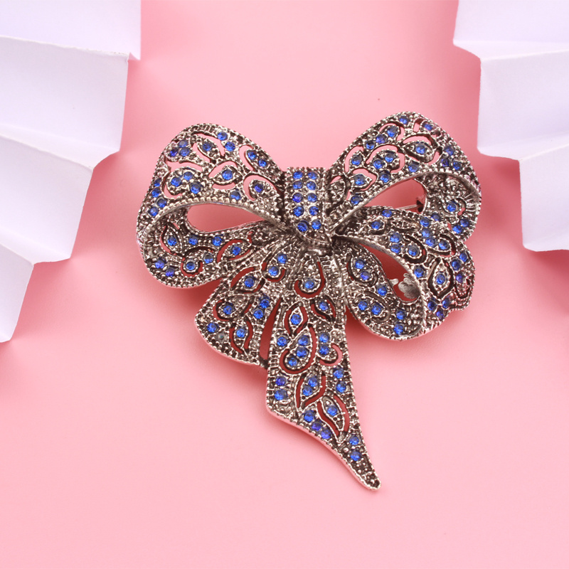 

1pc Vintage Alloy Bow Brooch With Artificial Crystal Inlay, Fashion Accessory For , Cuffs, Ties, Backpacks, Ideal For & Gift-, Versatile For All