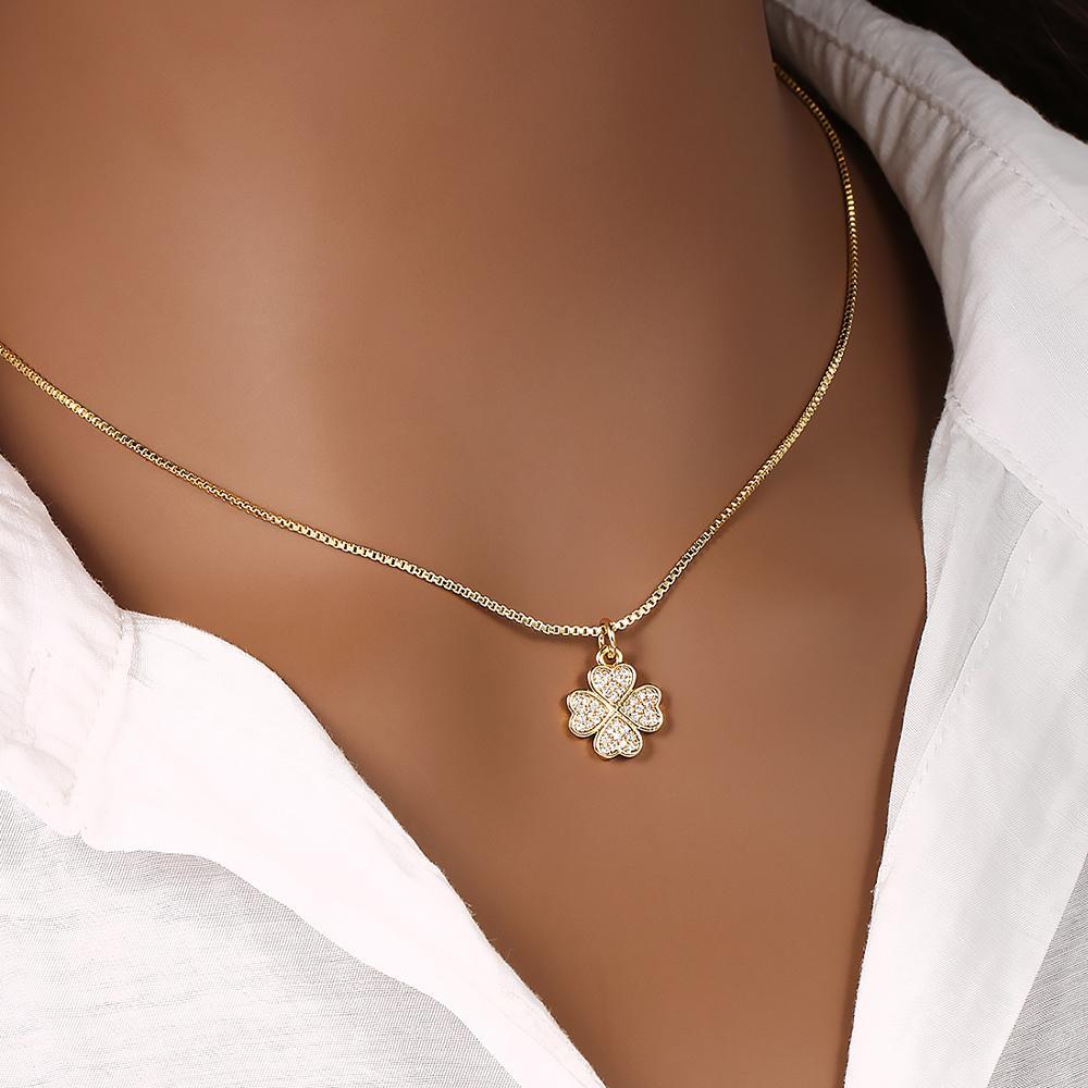 

1pc Clover Pendant Necklace, 18k Golden Plated Copper, Cute Japanese And South Korean Style, Synthetic Zirconia, Accessory For All