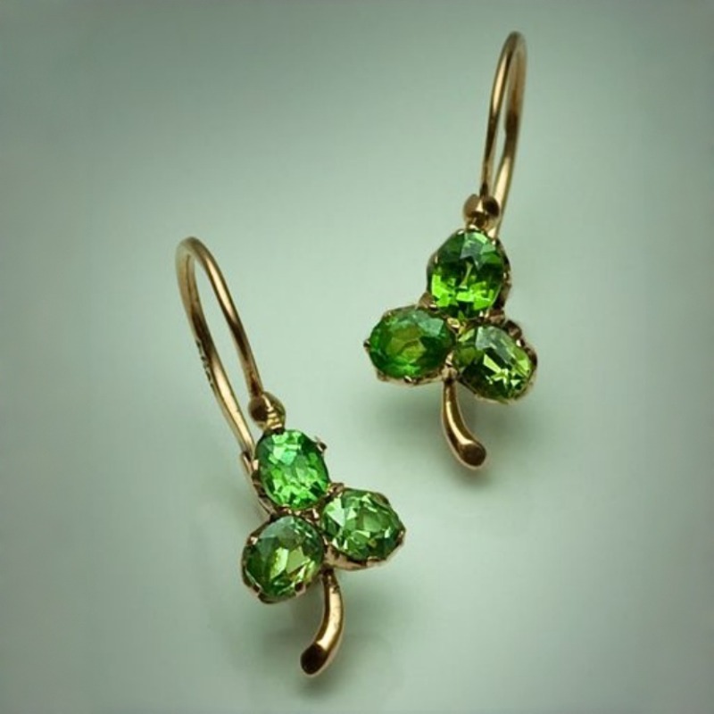 Literary Fresh Clover Shaped Earrings for Women