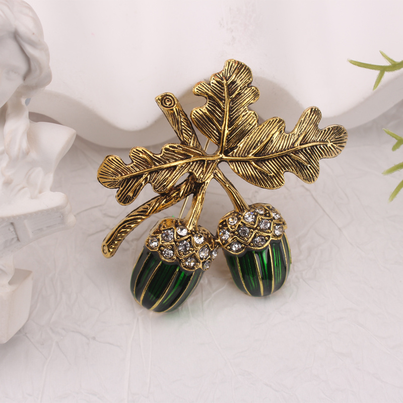 Image of 1pc Fashion Exquisite Brooch And Pin Jewelry | Combining Retro With , Embellishing Scarves, Jackets, Bags And , Perfect For Weddings, Parties, And Holiday Gifts