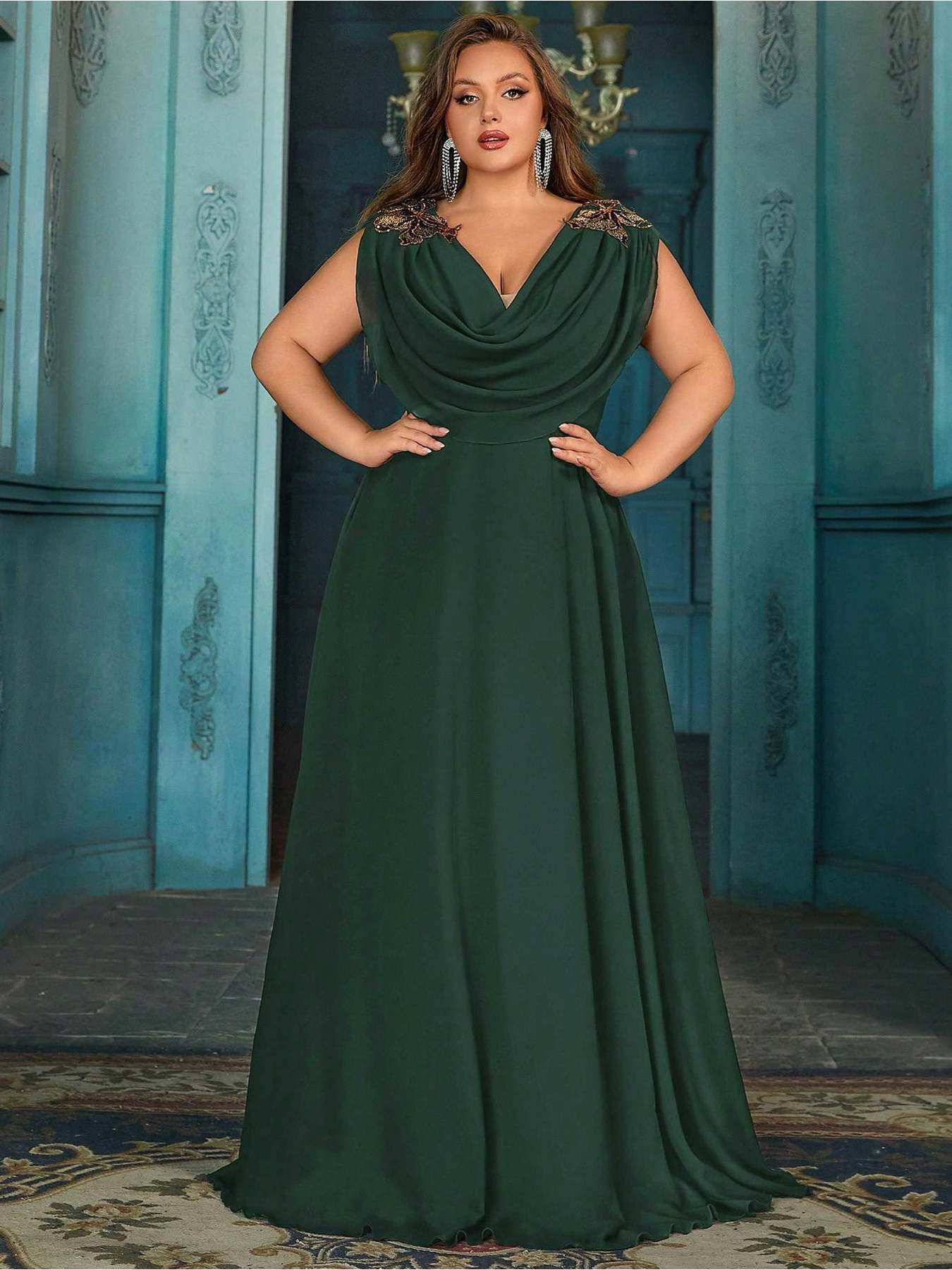 green emerald velvet dress Virginia Dreamy A-Line Appliques Tulle Plus Size Mother of The Bride Dresses, Emerald Green main image 1