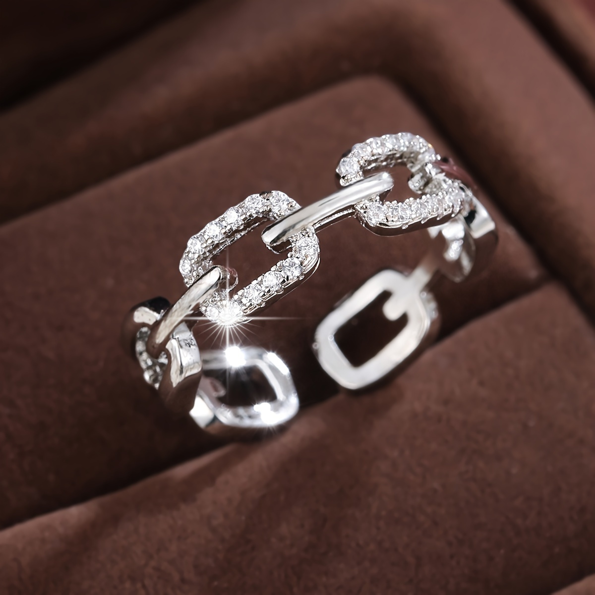 Exquisite Shimmering Synthetic Cubic Zirconia Inlaid Open Adjustable Ring, Western Trendy , Fashionable Versatile For Men And Women, Daily And Special Occasion Jewelry, Suitable For