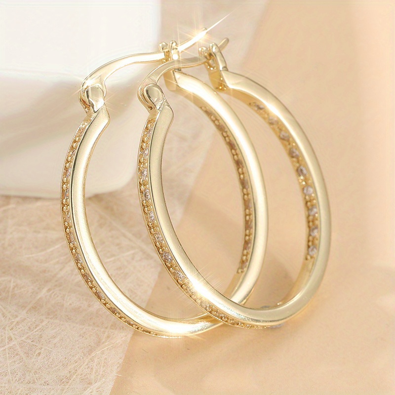 Image of 1 Pair Of Simple Large Hoop Earrings With Fashion Temperament, Female Personality , Banquet Holiday Wear