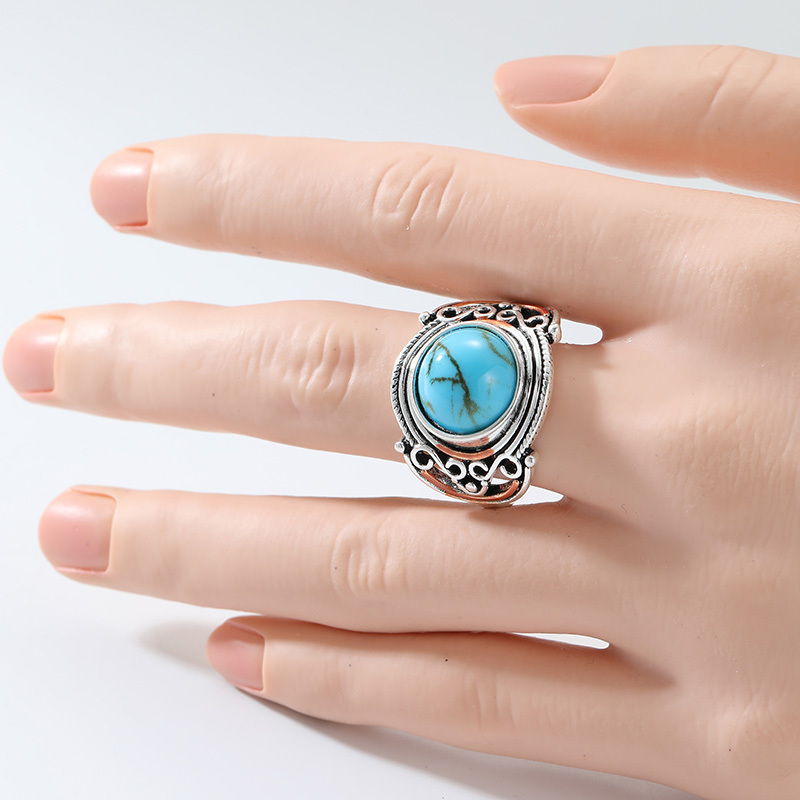 Bohemian Style Turquoise Pattern Carved Hollow Ring