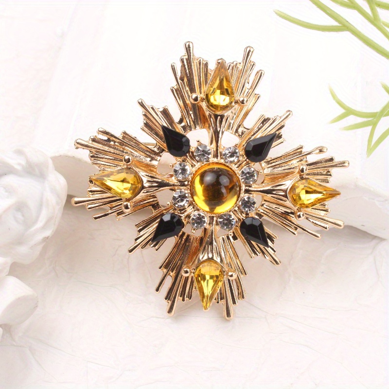 Image of 1pc Star Brooch Pin - Rhinestone (/clear) In Golden-tone Metal, -shaped Suitable For Parties, Weddings, , Wear - Elegant Gift For, No Plating Maintenance