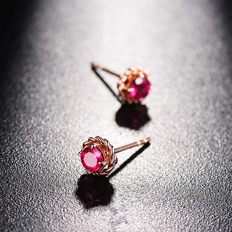 2pcs Elegant Rose Flower Synthetic Zirconia Stud Earrings