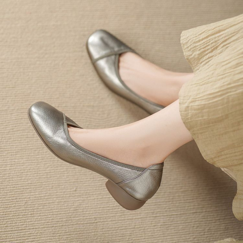 TEMU 中年の母親向け ローヒールソフシューズ 夏用万能靴 フレンチスタイル浅口レディースシングルシューズ レディースシューズ