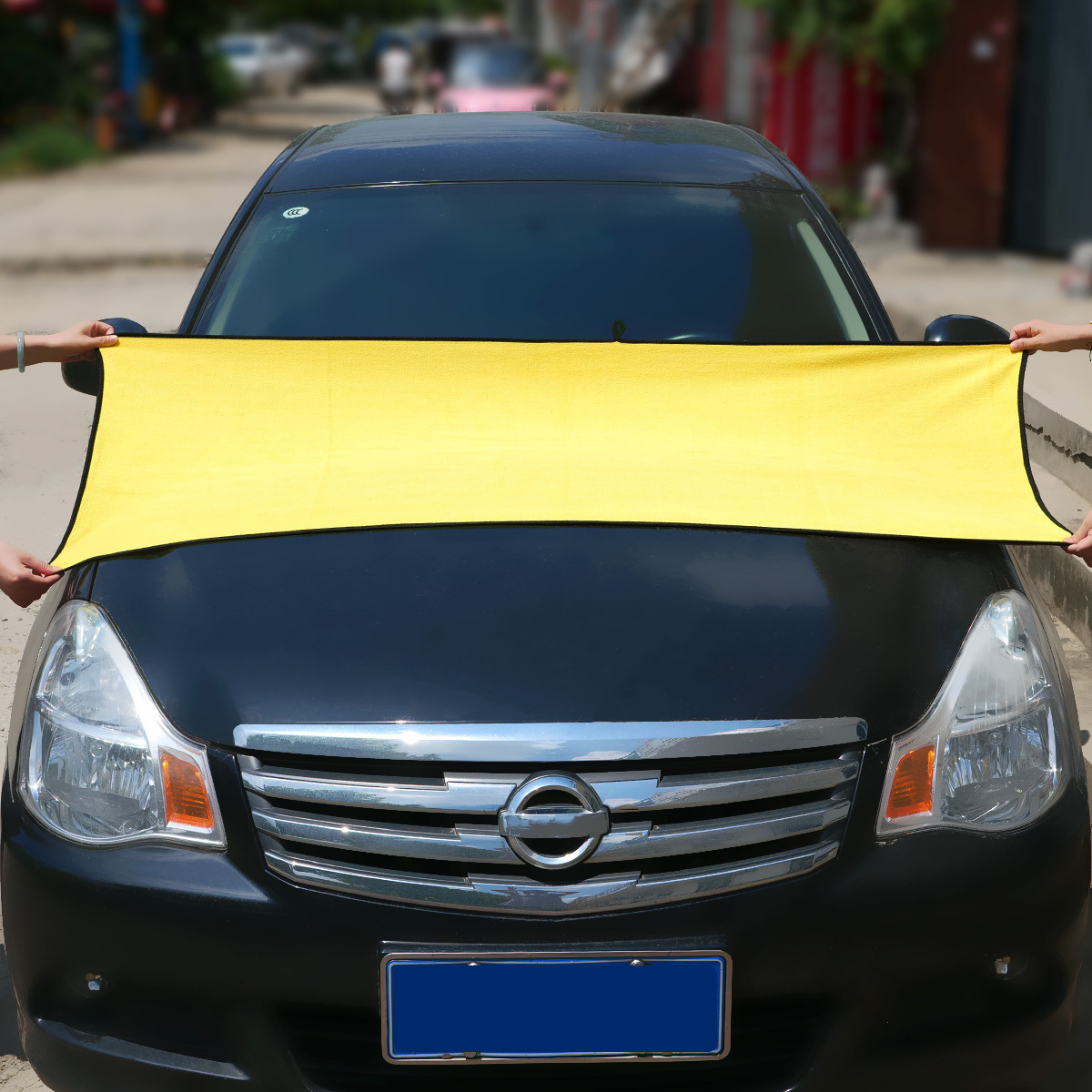 TEMU 1pc 400gsm Ultra Soft Car Washing Cloth, Ultra Thick Microfiber Towel, For Car Cleaning, Quick Drying And Waxing - Durable, Special Cloth Car