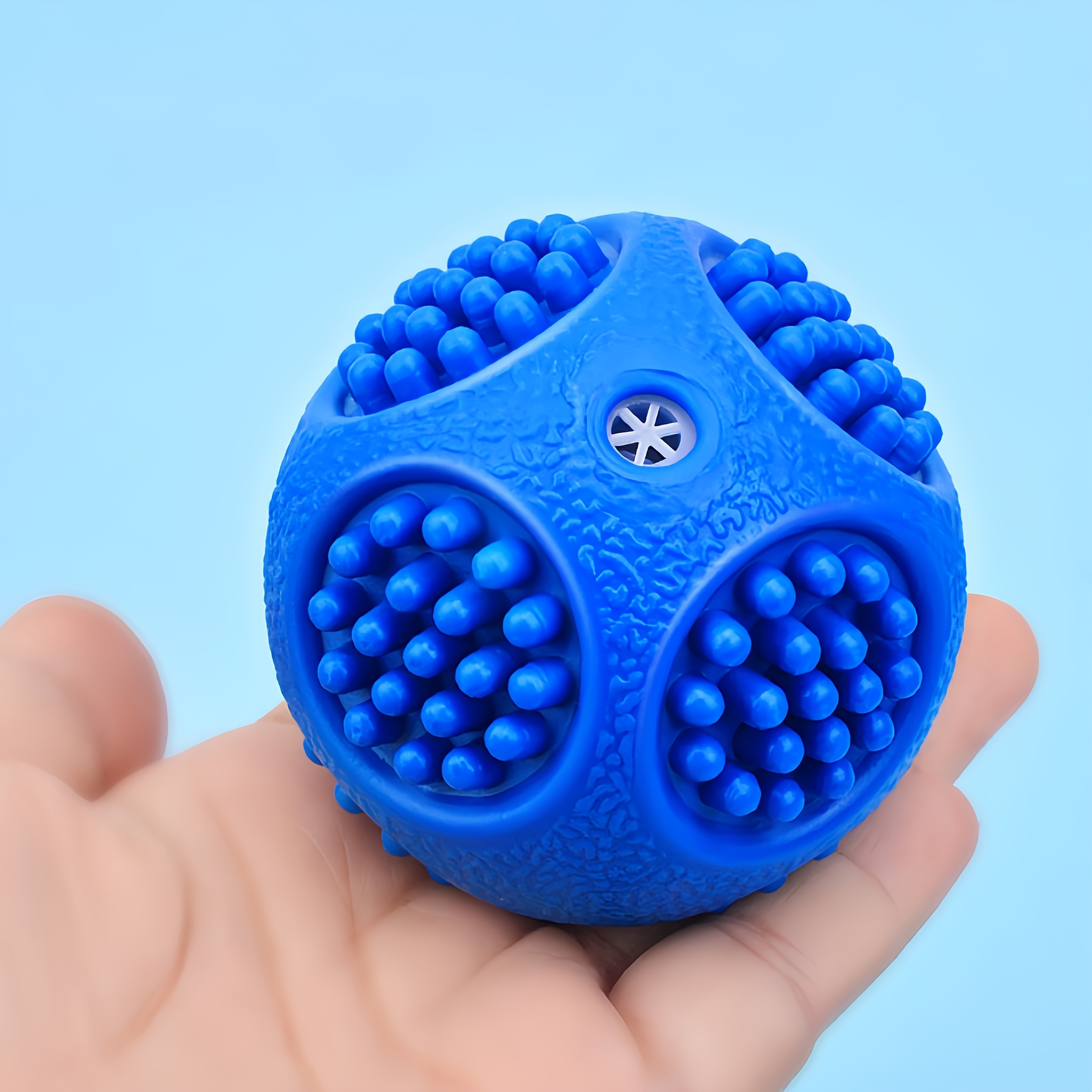 1pc Squeaky Dog Toy Ball, Bite- Rubber for Teeth Cleaning and Teeth Grinding, Textured Design for All Breeds, Puppies & Large Dogs, Pet Dental Care